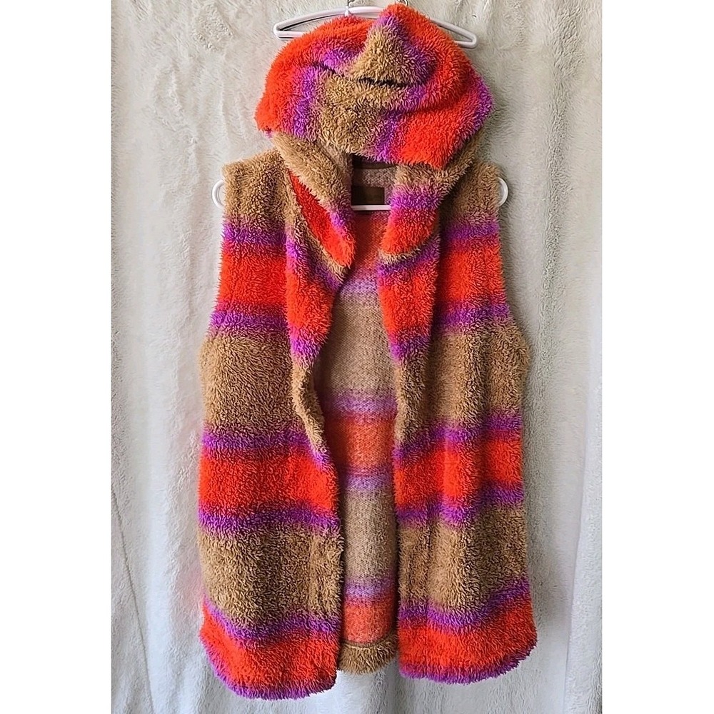 Koolaburra by UGG Women's  Cozy Sherpa Hooded‎ Vest Size L Boho Striped Colorful